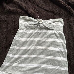 3 for $8. Y2K Aeropostale Light Gray and White Strapless Tube Top
